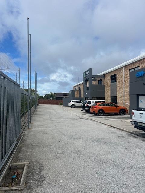 To Let commercial Property for Rent in Newton Park Eastern Cape